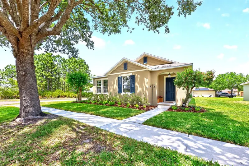 13805 Tea Rose Dr, FL