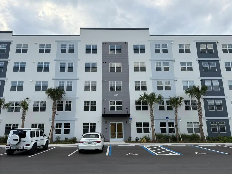 5587 Millenia Park Blvd #224, FL