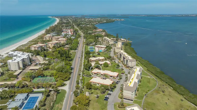 4750 Gulf Of Mexico Dr #Villa 8, FL