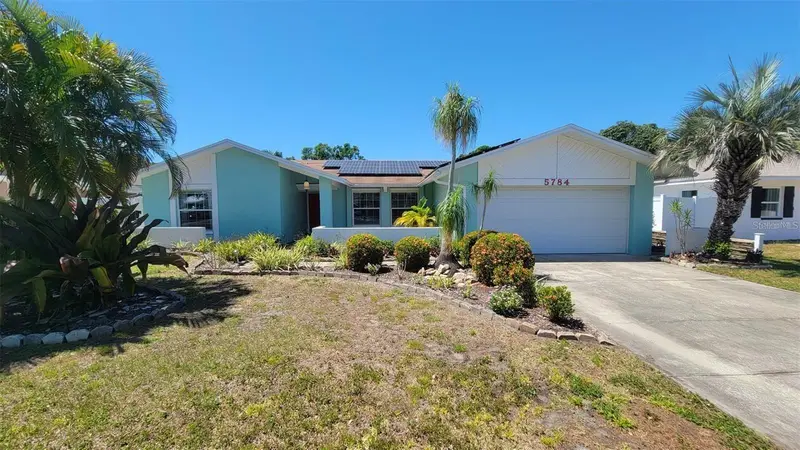 5784 Bay Pines Lakes Blvd, FL