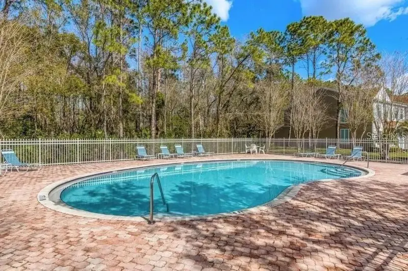 8674 Hunters Key Cir, FL
