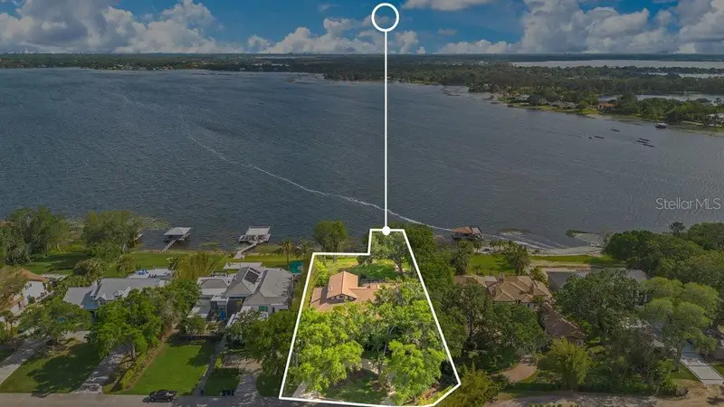 10577 Down Lakeview Cir, FL