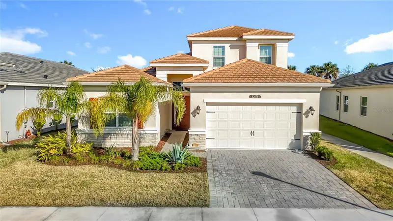 32676 Tree Of Life Ave, FL