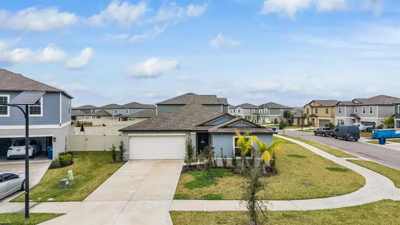 32325 Wishing Haven Dr, FL