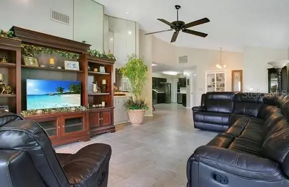 176 Palm Sparrow Ct, FL