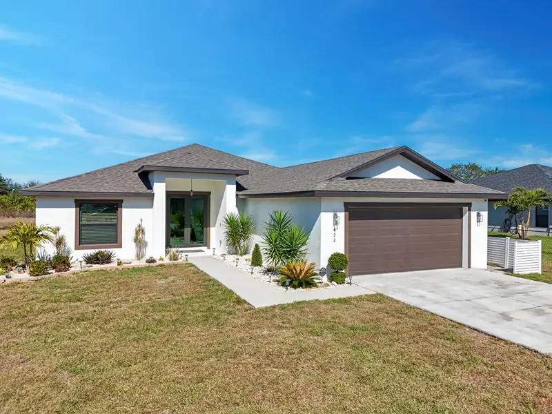 633 Carrillon Ave S, FL