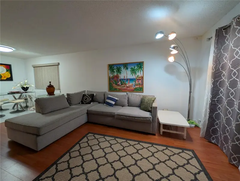 6080 Nw 44th St #301, FL