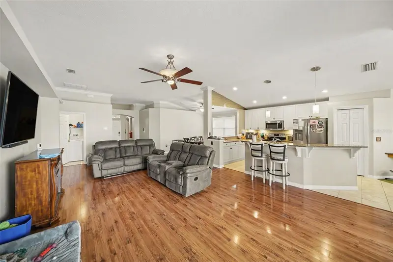 215 Fern Gulley Dr, FL