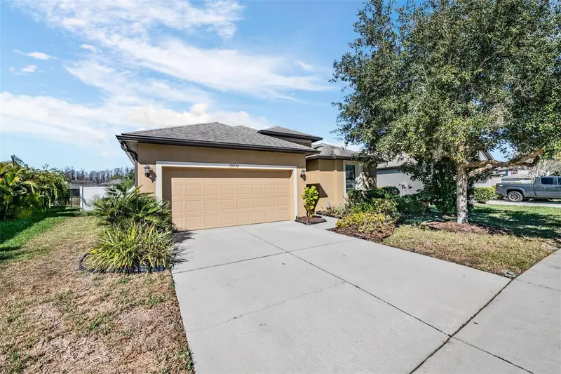 Land O Lakes, FL