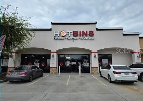 1423 E Brandon Blvd, FL