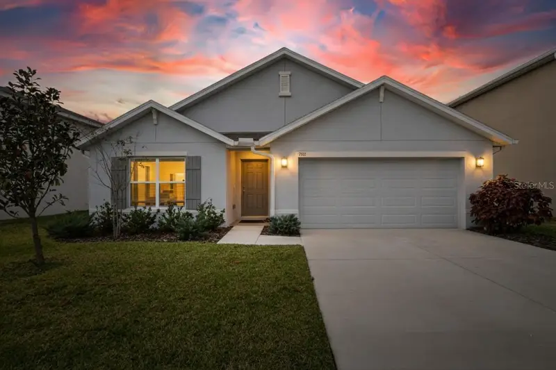 7511 Rosewood Garden Loop, FL