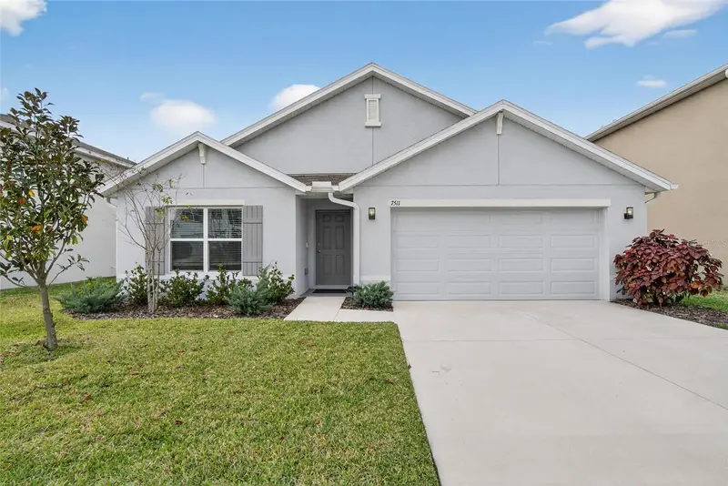 7511 Rosewood Garden Loop, FL