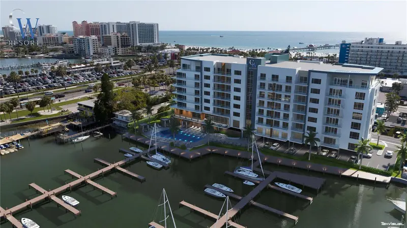 411 E Shore Dr #501, FL