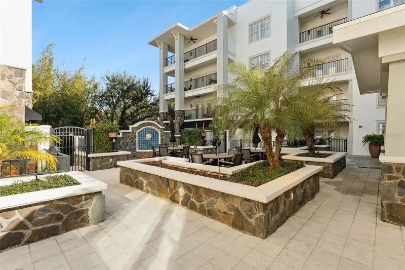 630 Vassar St #2505, FL