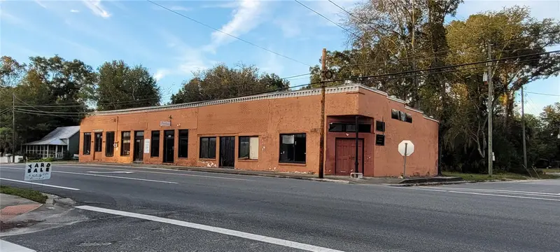24422 W Us 27 Hwy, FL