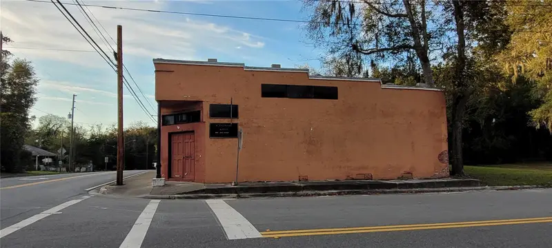 24422 W Us 27 Hwy, FL