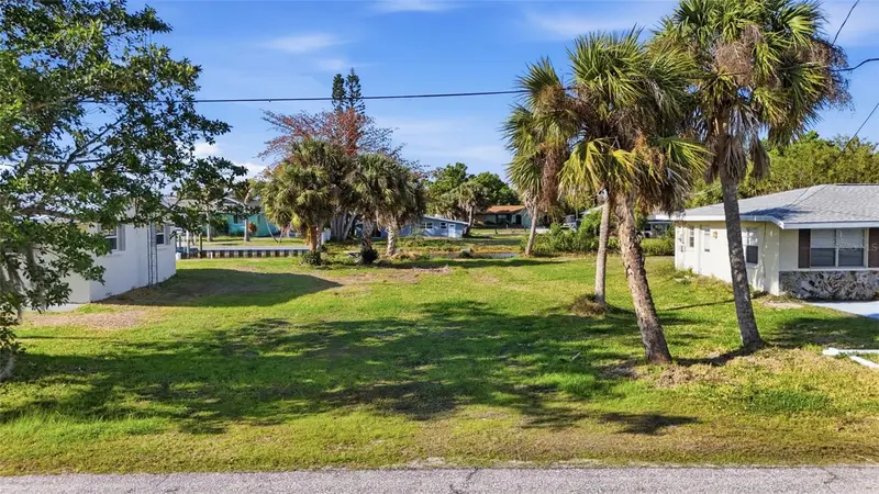 152 Danforth Dr, FL