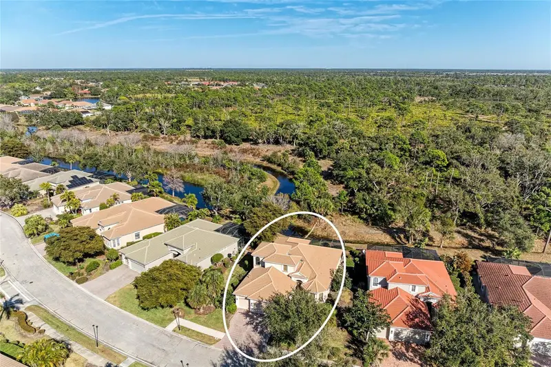 650 Crane Prairie Way, FL