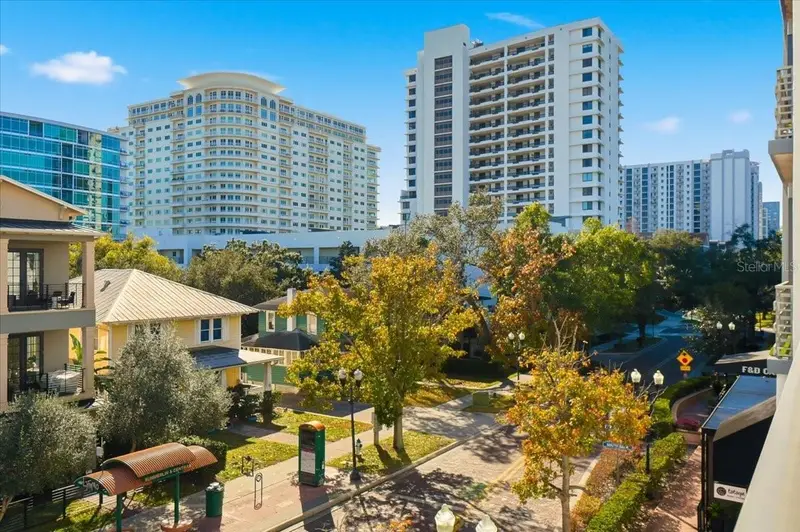 10 N Summerlin Ave #7, FL