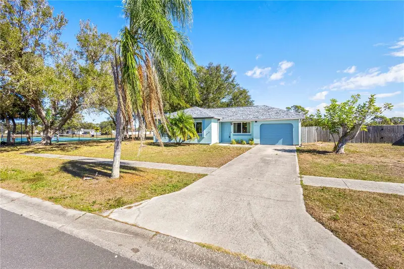 6057 Myrtlewood Rd, FL