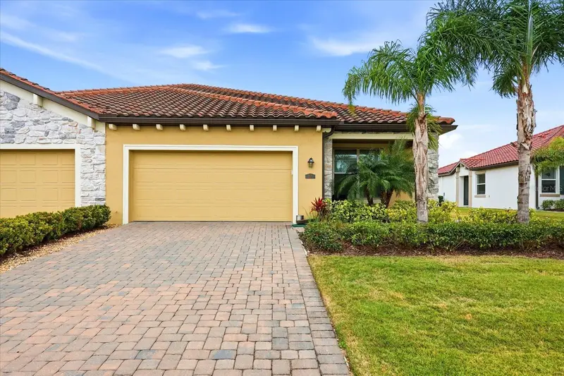 2611 Avolet Ct, FL