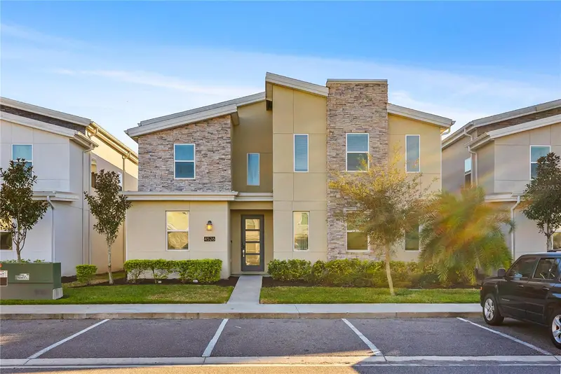 4526 Narrative Ln, FL