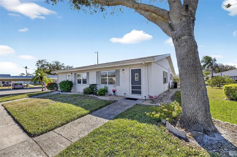 301 Andover Pl S #171, FL
