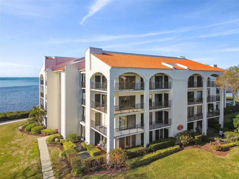 301 Mariner Dr #301, FL