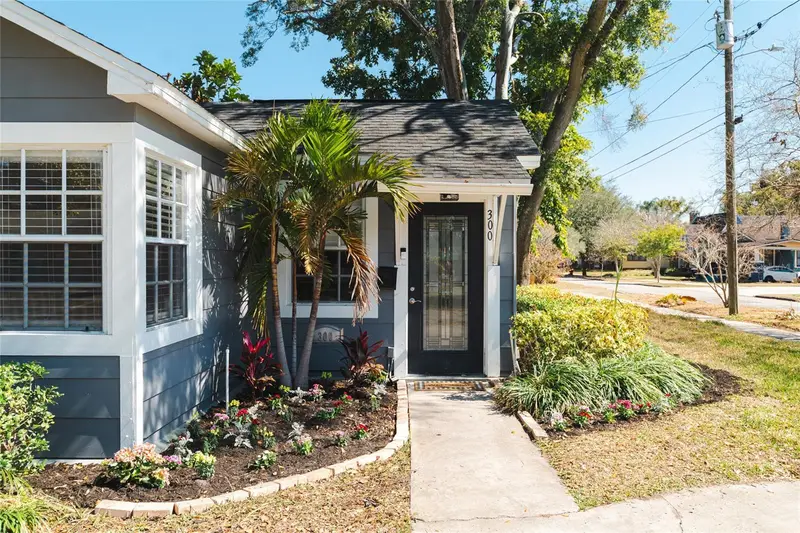 300 E Idlewild Ave, FL