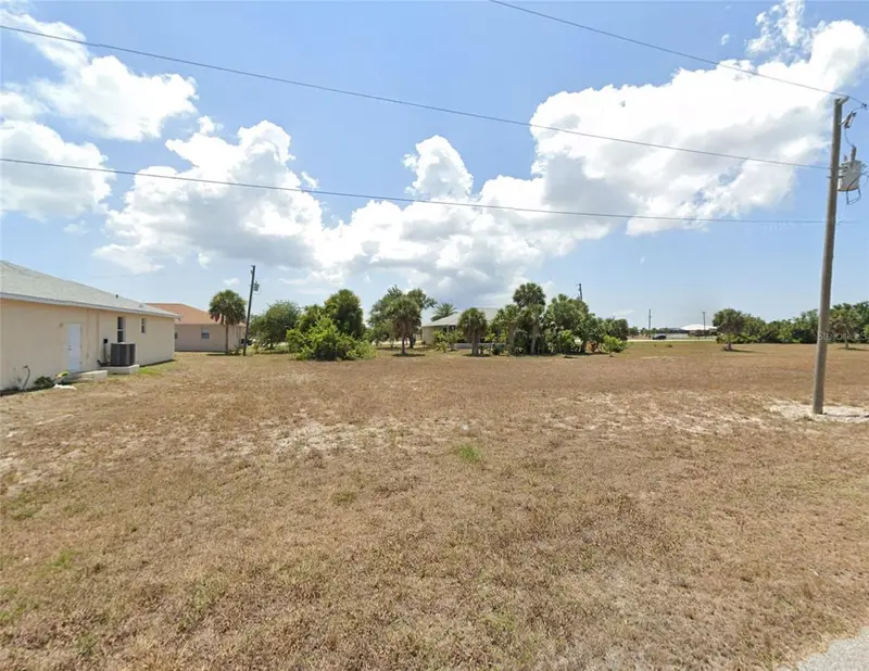 21 Brig Cir E, FL