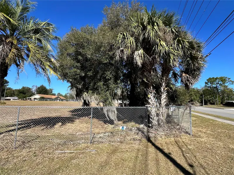 750 N Wekiwa Springs Rd, FL