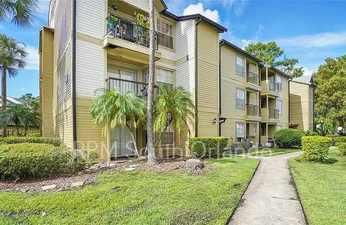1908 Lake Atriums Cir #6, FL