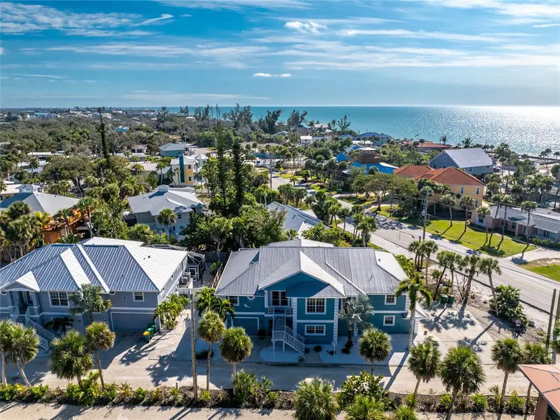 4151 N Beach Rd, FL
