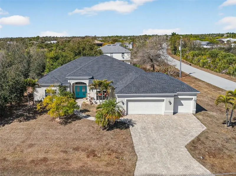 9353 Bluegill Cir, FL