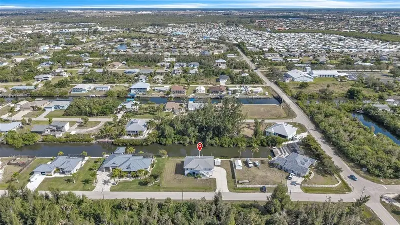 3900 Colony Ct, FL