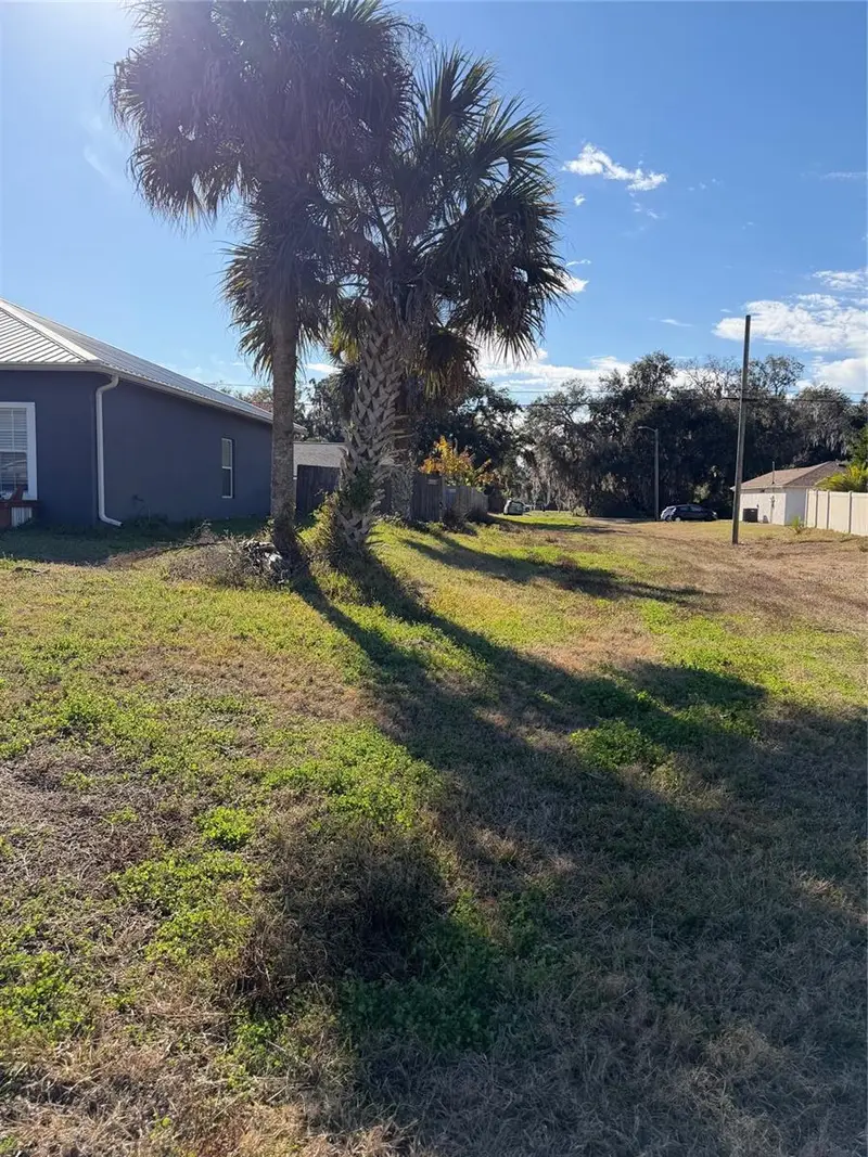 2904 Juniper Dr, FL