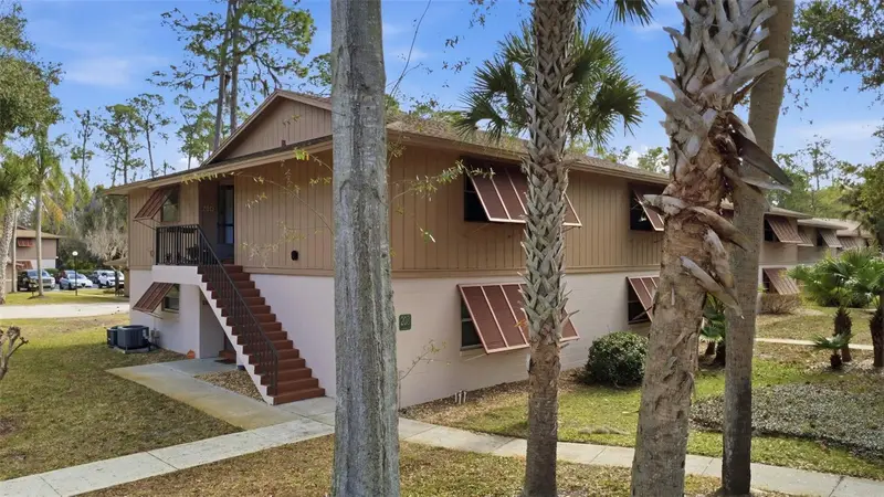 180 Magnolia Woods Ct #20c, FL