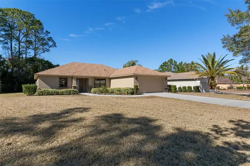 2388 N Brentwood Cir, FL