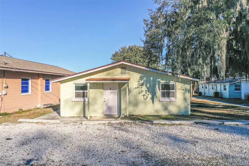 114 E Northside Dr #3, FL