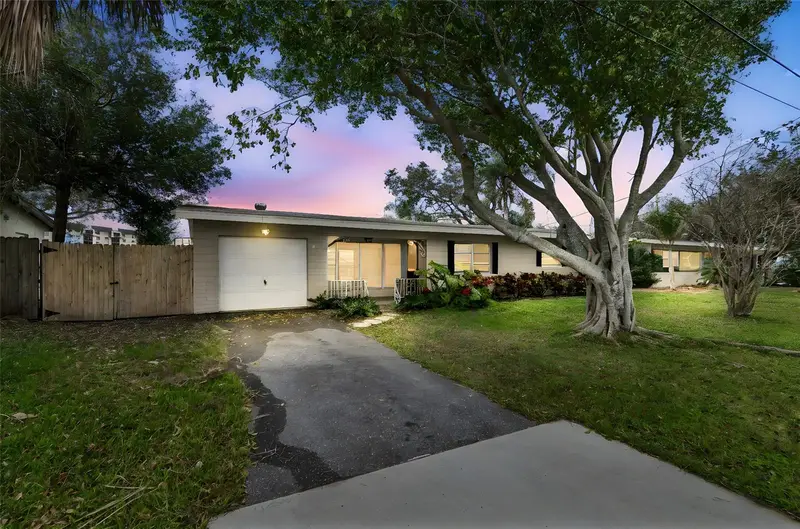 10970 Grove Ter, FL