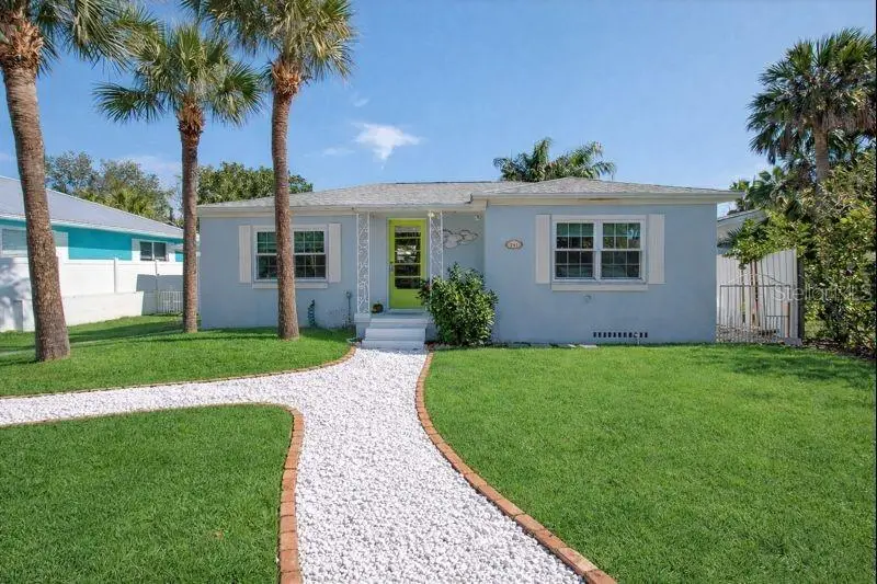 741 Lantana Avenue, FL