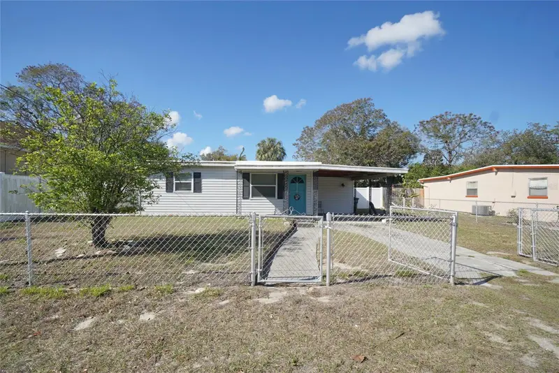 3716 N 52nd St, FL