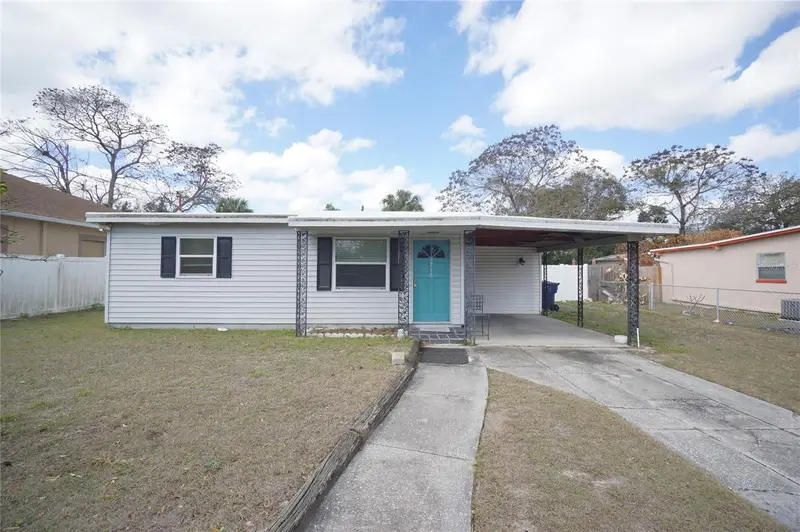 3716 N 52nd St, FL