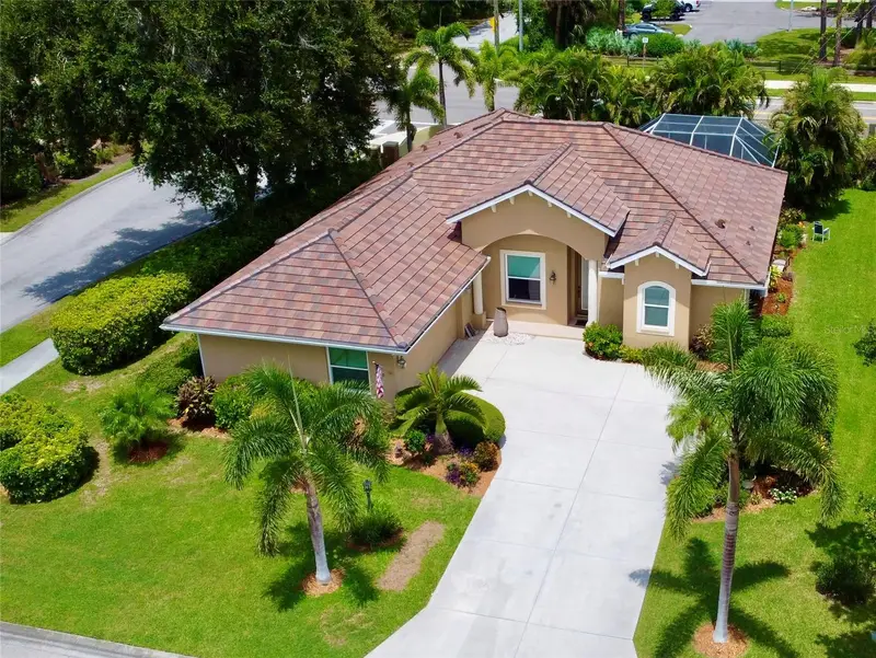 472 Park Trace Blvd, FL