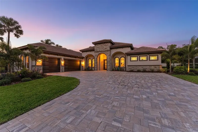10700 Pontofino Cir, FL