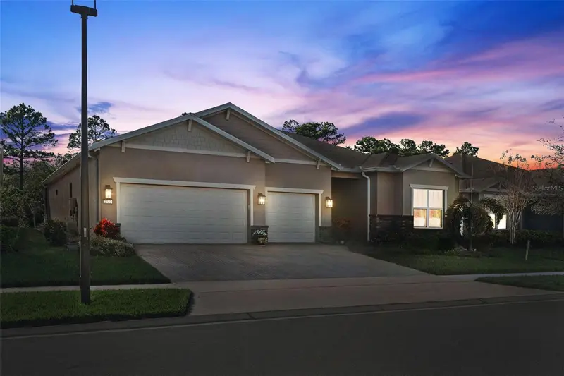 2722 River Creek Ln, FL