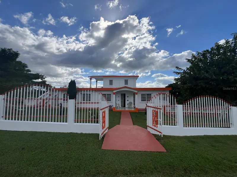 Carr. 4430, Km. 4.8 Barrio Ovejas, PR