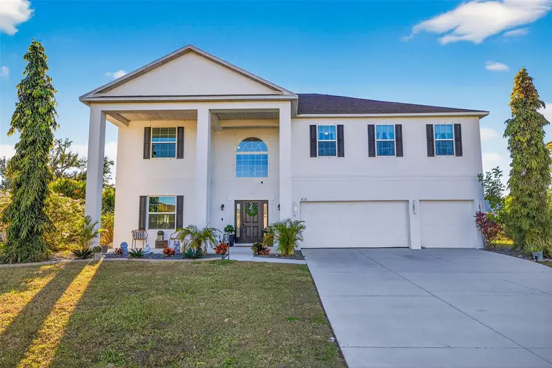 812 Sw 11th Ct, FL