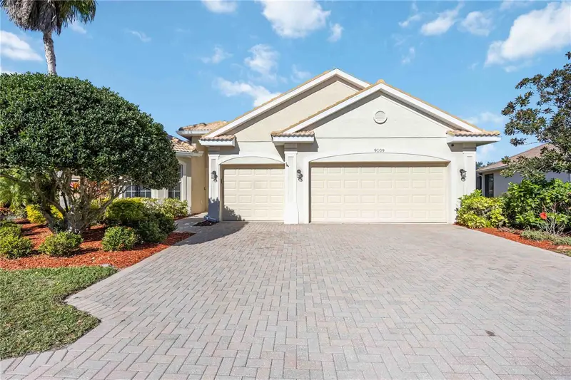 9109 Winter Harbour Way, FL