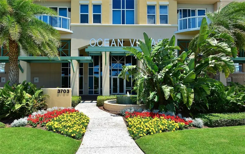 3703 S Atlantic Ave #1004, FL